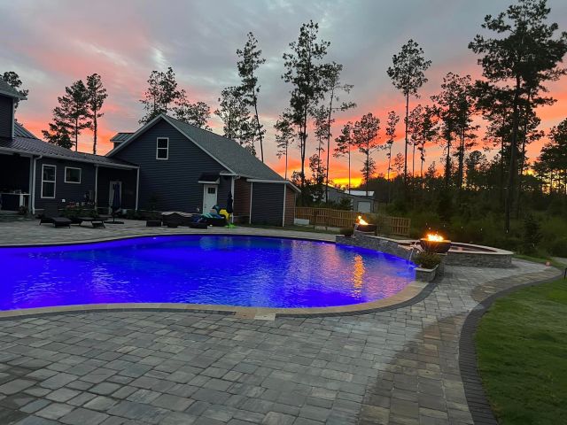 302698844_10221175337364699_7725300601192898529_n